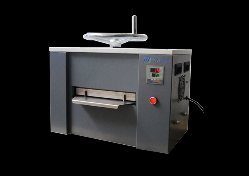 <div style="text-align: center;"><span style="font-size: 20px;"><b>4 Water &amp; Air Laminator</b></span></div> 