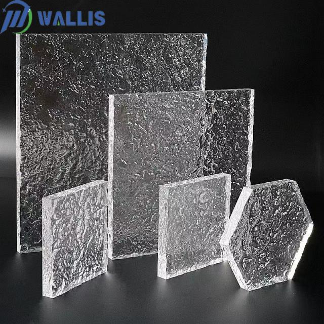 Priehľadn&aacute; akrylov&aacute; doska s pruhovan&yacute;m vzorom kameňa s drven&yacute;m ľadom