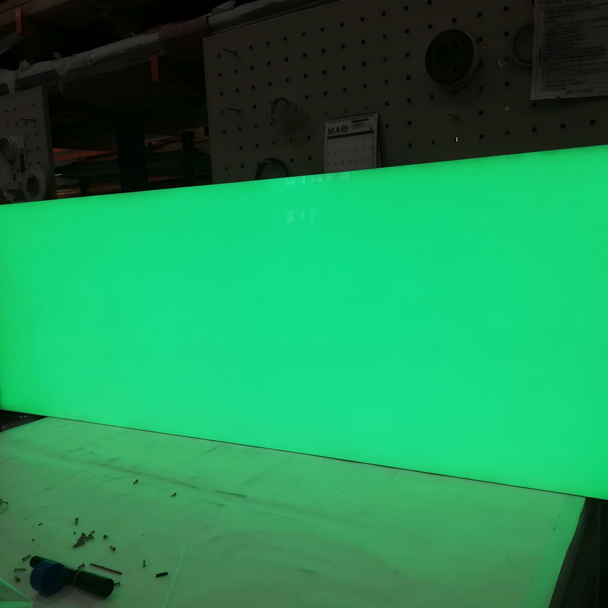 आधुनिक डिजाइन लेजर डट्स LPG एक्रिलिक प्यानल बत्ती | वालिस कस्टम