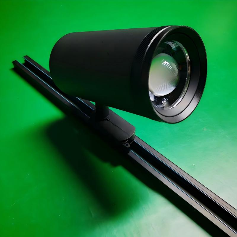 3CCT Led track light with 110V-240V for project lighting in show room with wide beam angle Wallis custom 
